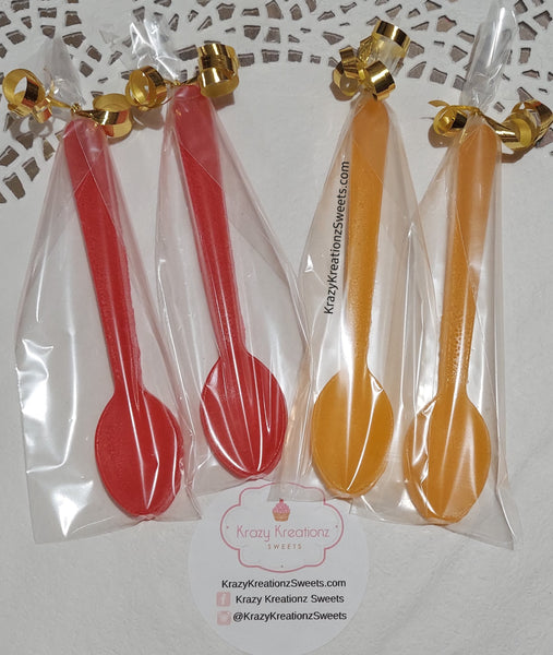 Pack of six edible butterscotch and cinnamon flavored spoons in clear packaging with gold accents on the handles.